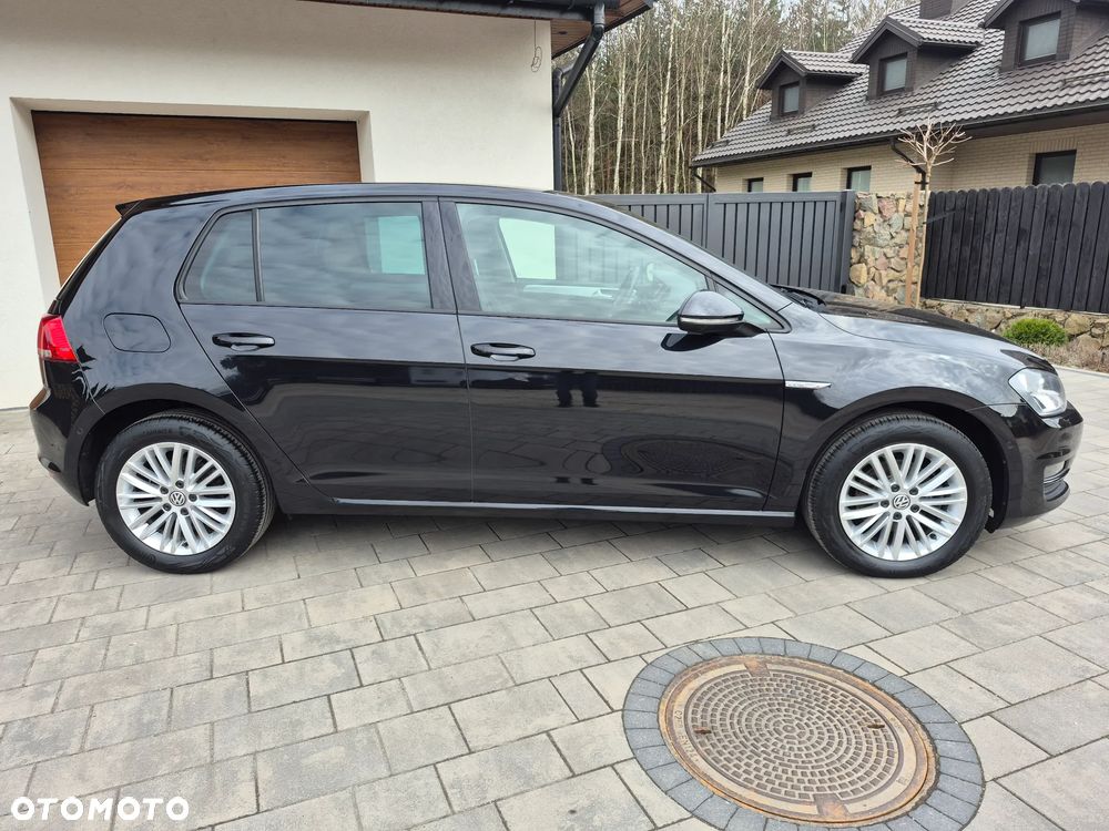 Volkswagen Golf - 11