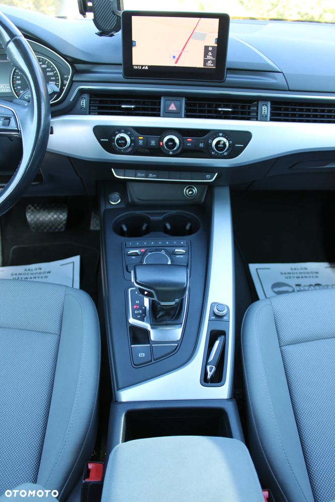 Audi A4 Limousine 2.0 TDI S tronic design - 25