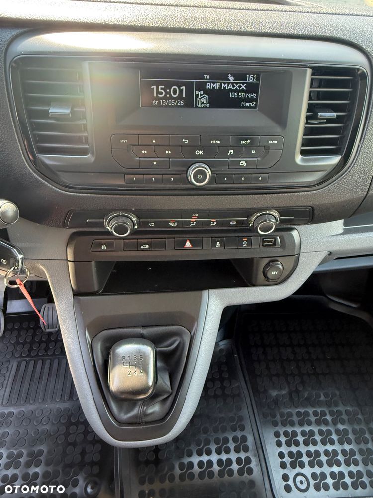 Opel VIVARO - 16