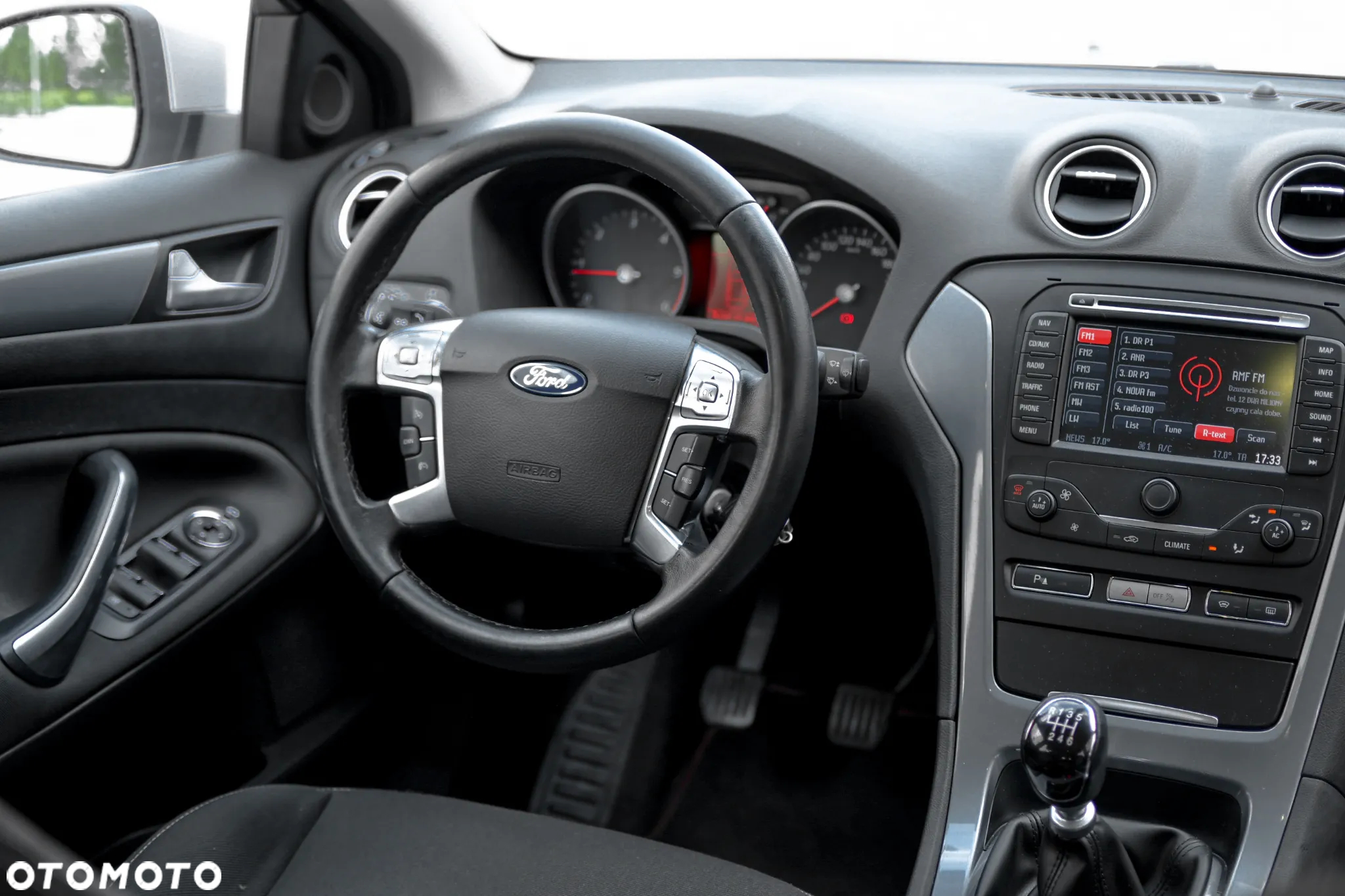 Ford Mondeo 2.0 TDCi Titanium - 8