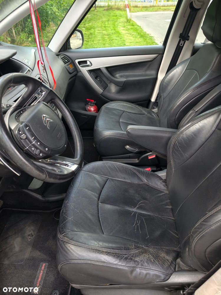 Citroën C4 Grand Picasso - 19