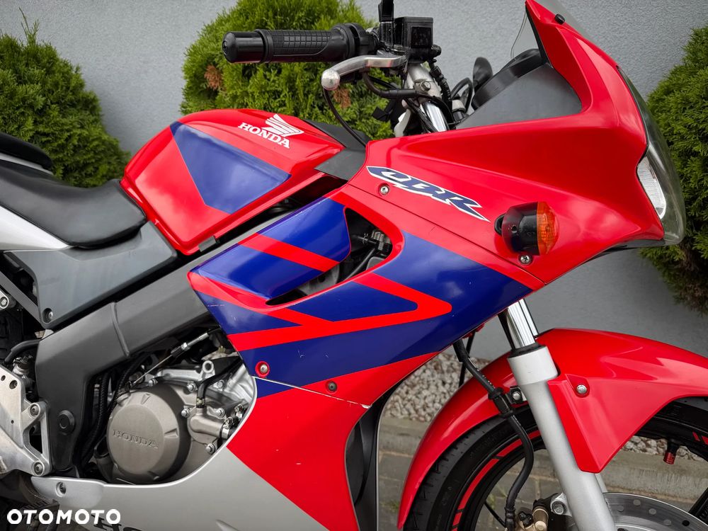 Honda CBR - 13