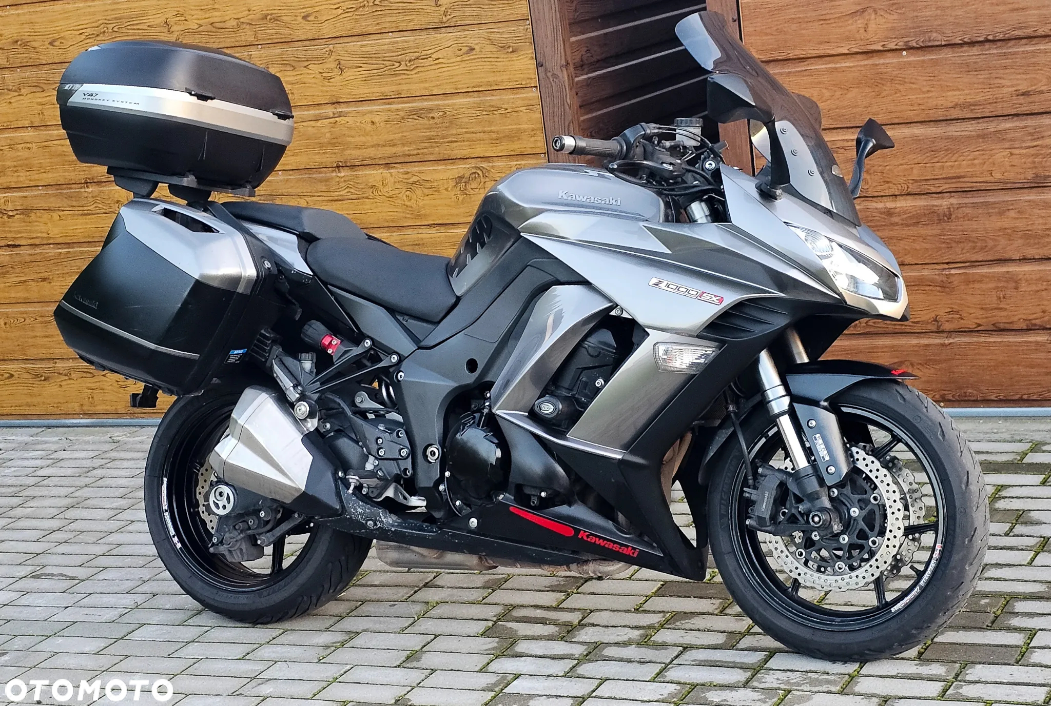 Kawasaki Ninja 1000 SX - 2