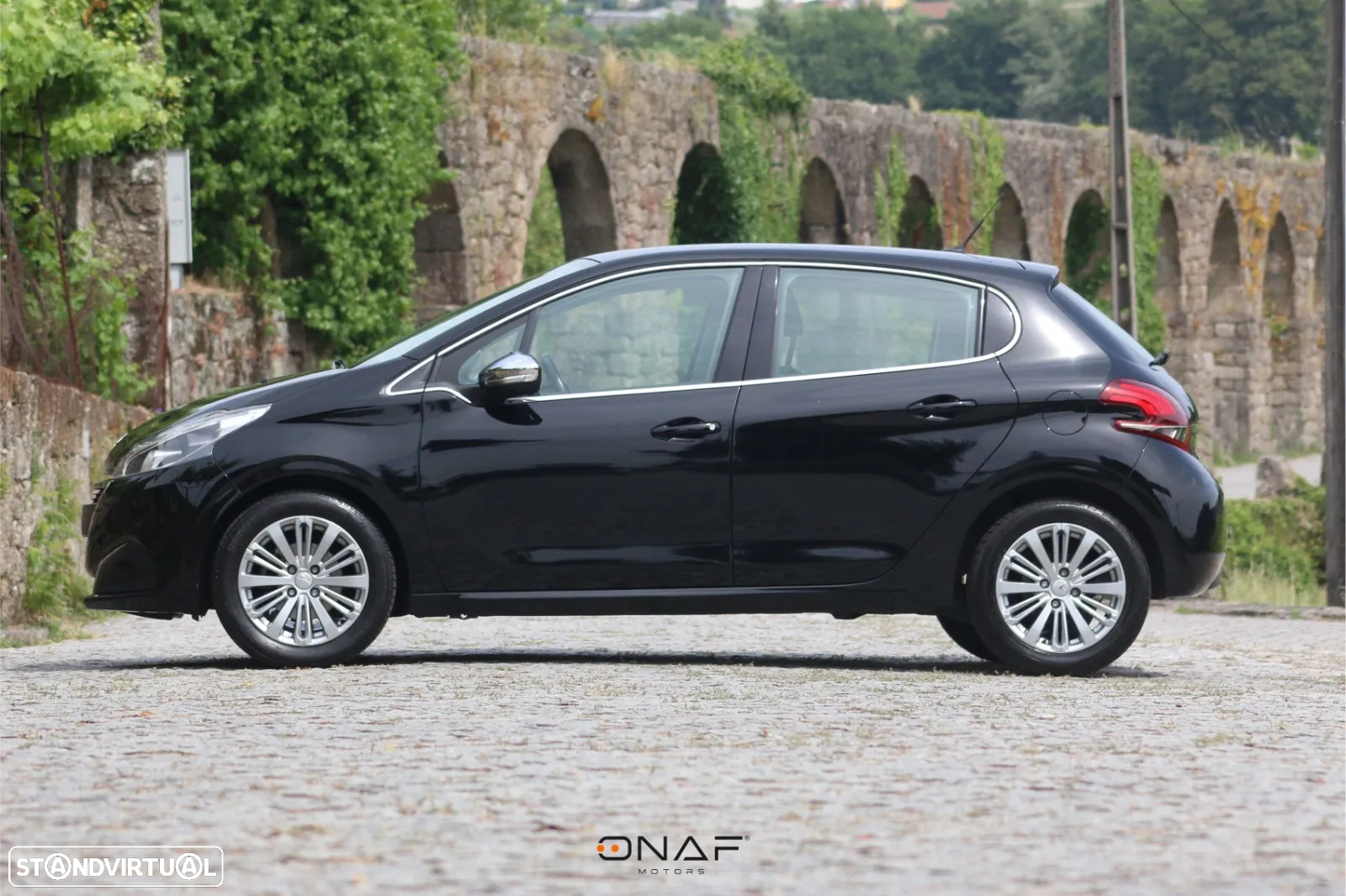 Peugeot 208 1.2 PureTech Allure - 4
