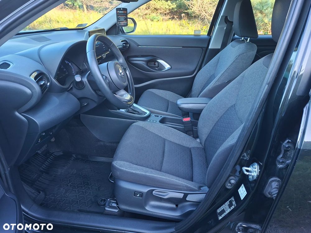 Toyota Yaris Cross Hybrid 1.5 Comfort - 25