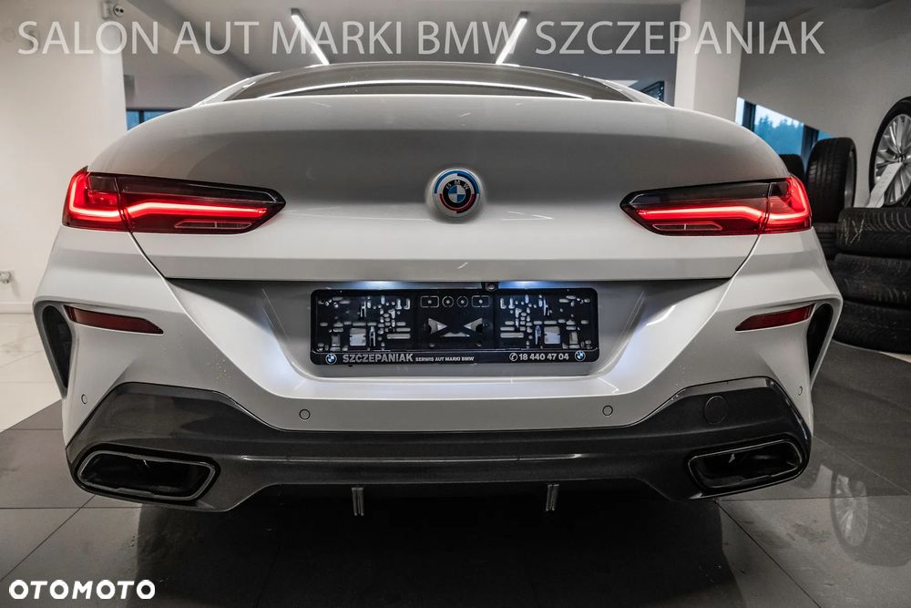 BMW Seria 8 840i xDrive - 10