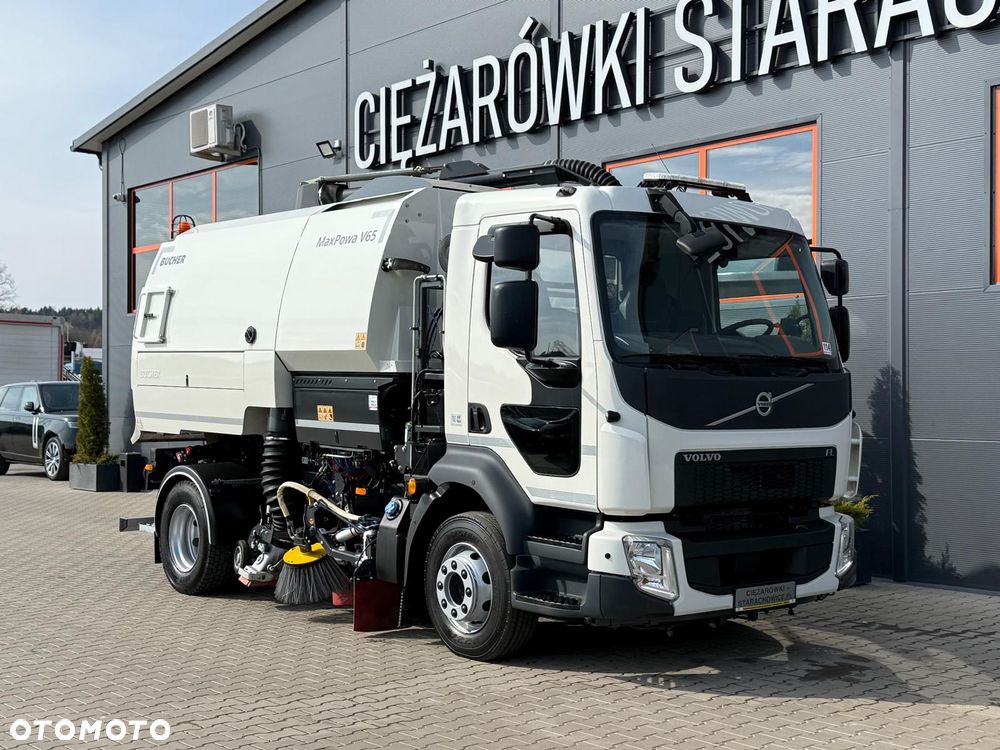 Volvo FL 15.250 Euro 6 // zamiatarka JOHNSTON VT652 //  BUCHER // odkurzacz , polewaczka - 9