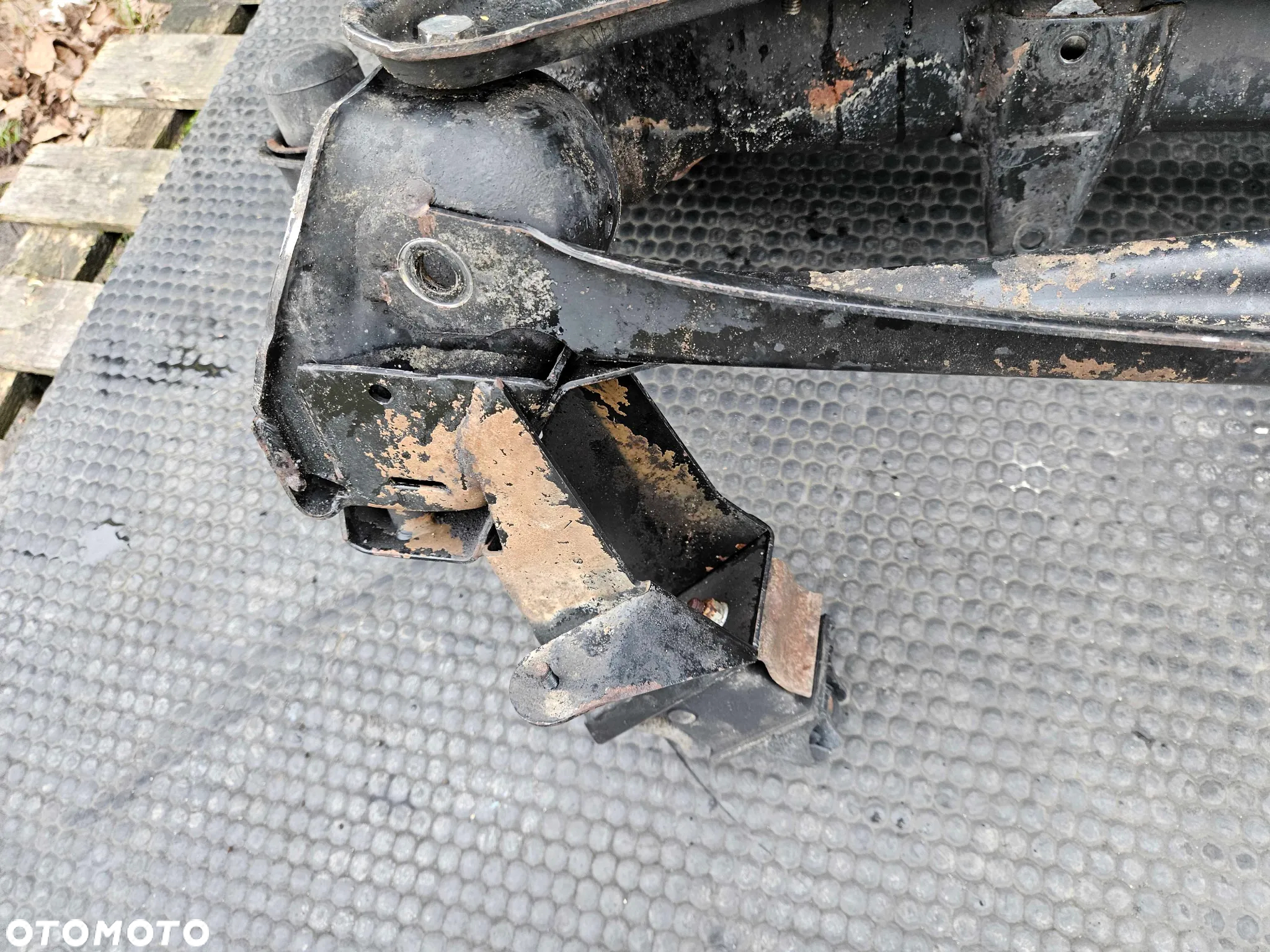 Sanki Belka Wózek Zawieszenia Trawers Przod Przednia Resor Pioro Mercedes Sprinter 901 902 VW LT - 34