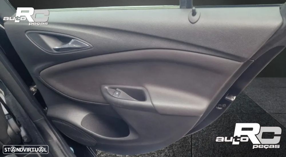 Opel Astra K Sports Tourer 1.6 CDTi – Viatura para peças - 13