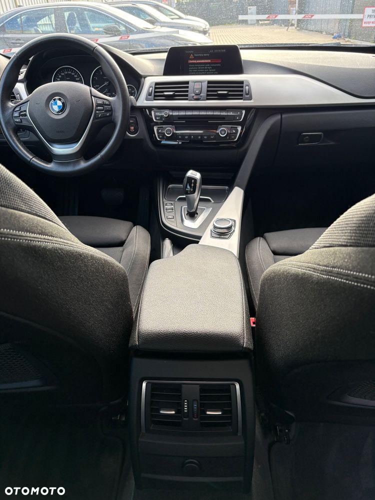 BMW 3GT 318d Advantage - 31