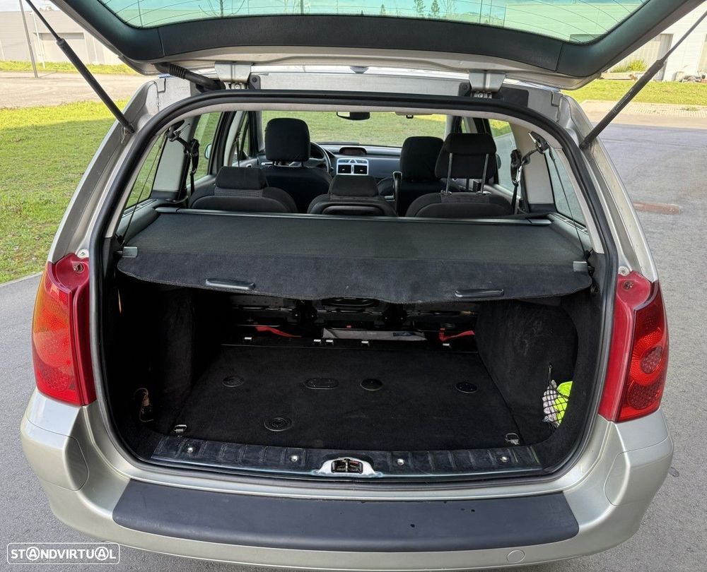 Peugeot 307 SW 1.6 HDi FAP Executive - 11