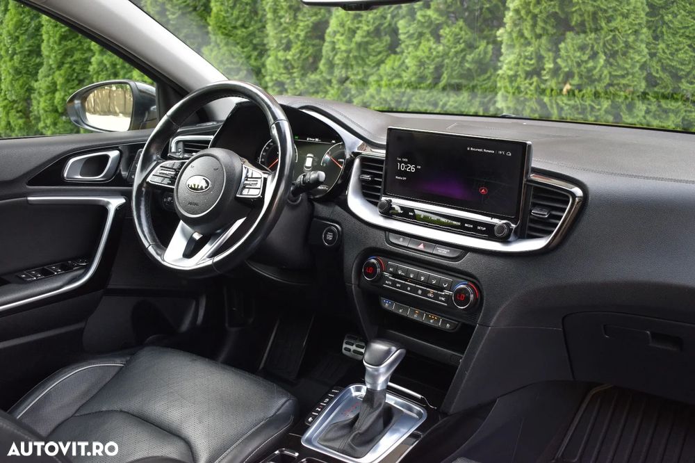 Kia XCeed 1.6 CRDi DCT7 PLATINUM EDITION - 4