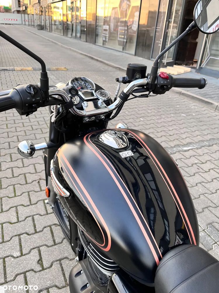 Royal Enfield Bullet - 6