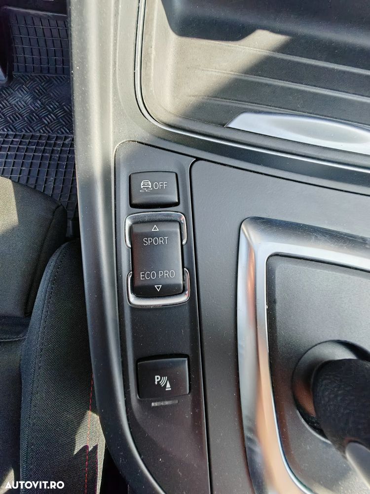BMW Seria 3 320d Efficient Dynamic Edition Aut. - 24