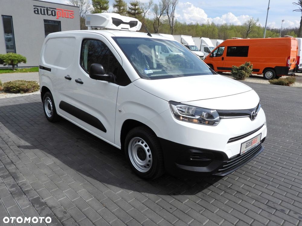 Toyota PROACE CITY  FURGON CHŁODNIA  -15*C ZASILANIE 230V TEMPOMAT KLIMATYZACJA  100KM - 5