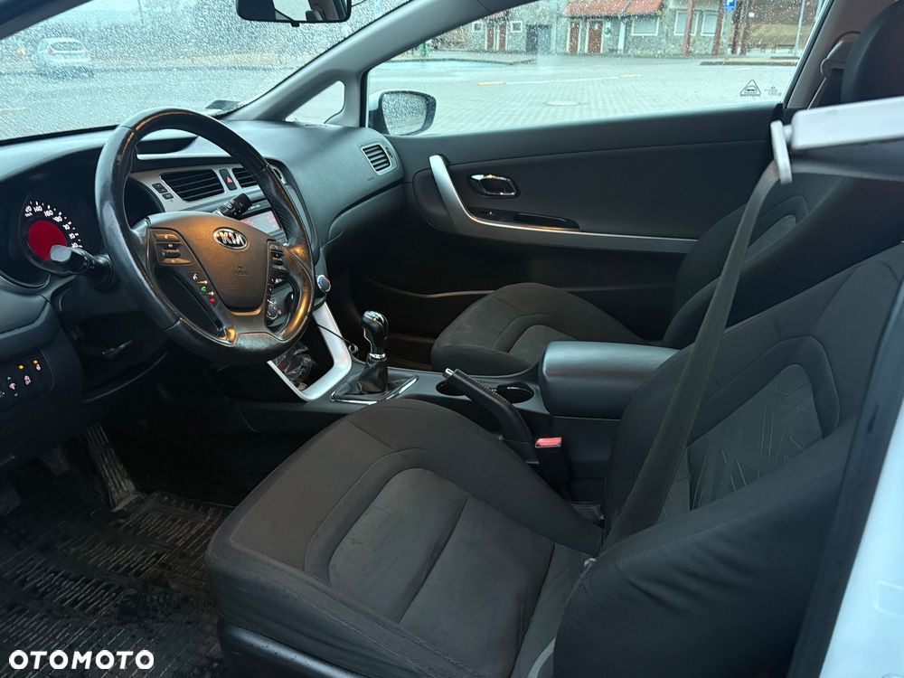 Kia ProCeed - 6