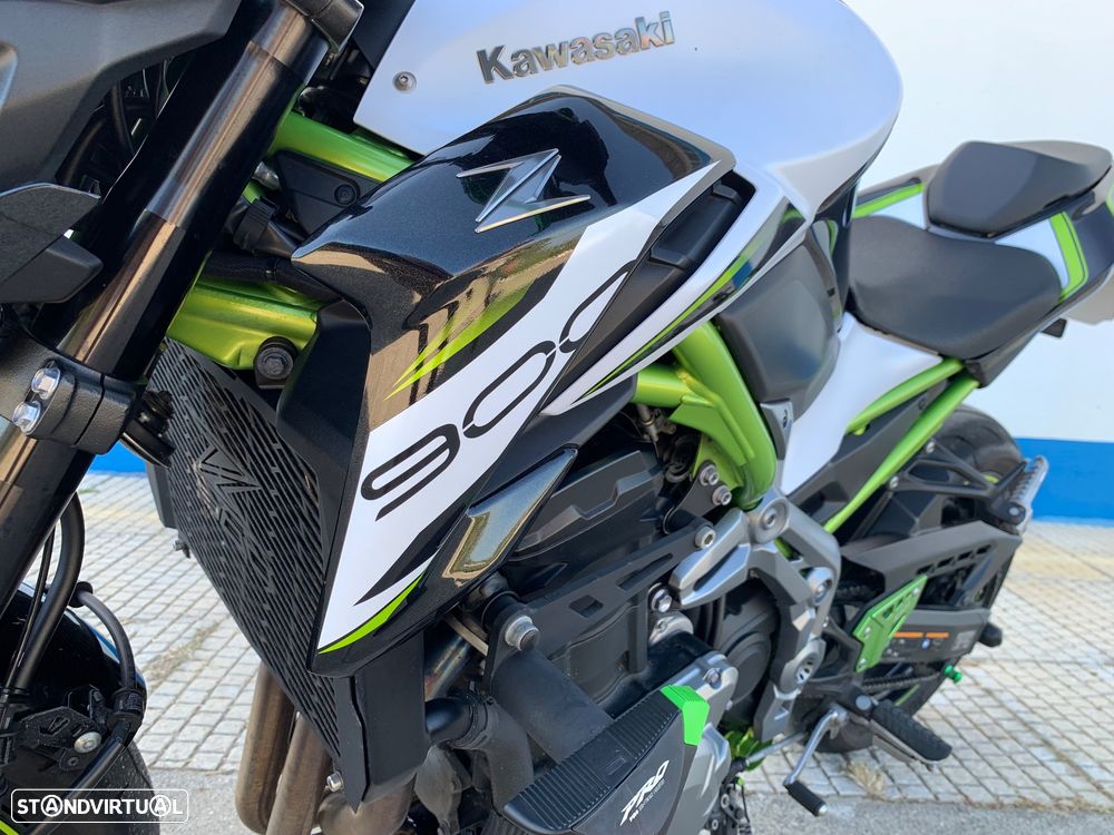 Kawasaki Z 900 - 10