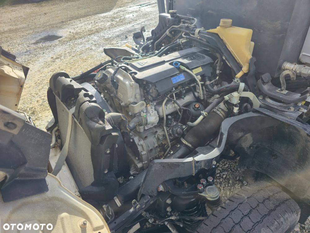 Mitsubishi CANTER FUSO - 22