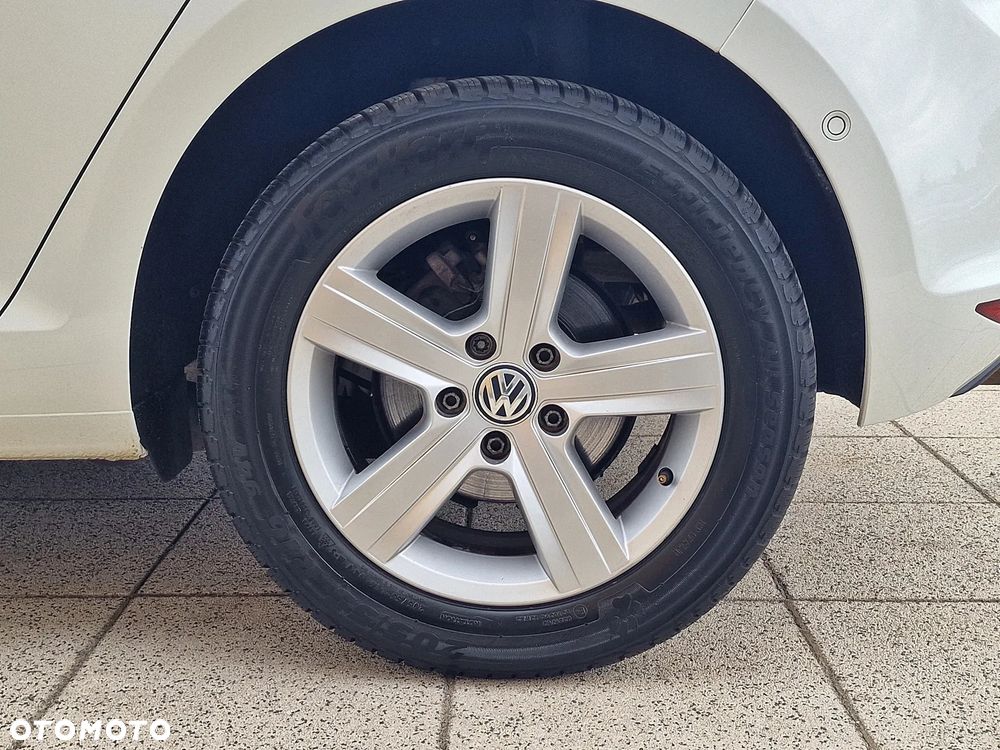 Volkswagen Golf 1.6 TDI BlueMotion Technology Comfortline - 18