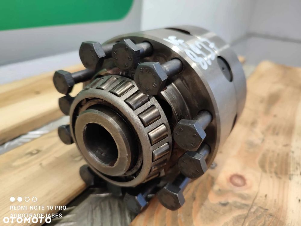 Dyferencjał Massey Ferguson 8937 (13x31) - 4