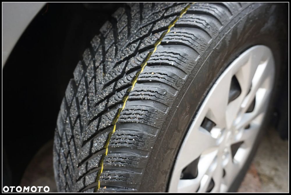 Hyundai i30 1.4 Premiere Comfort - 25