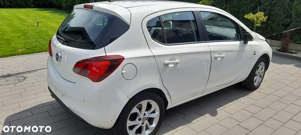 Opel Corsa 1.4 16V Cosmo - 3