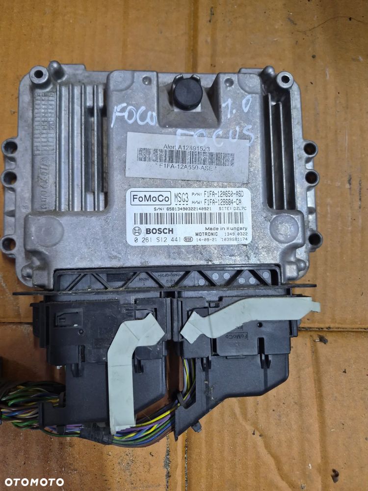 Ford Focus MK3 sterownik silnika komputer F1FA12A650ASD - 1