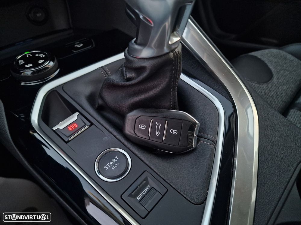 Peugeot 3008 1.2 PureTech Allure Grip Control - 25