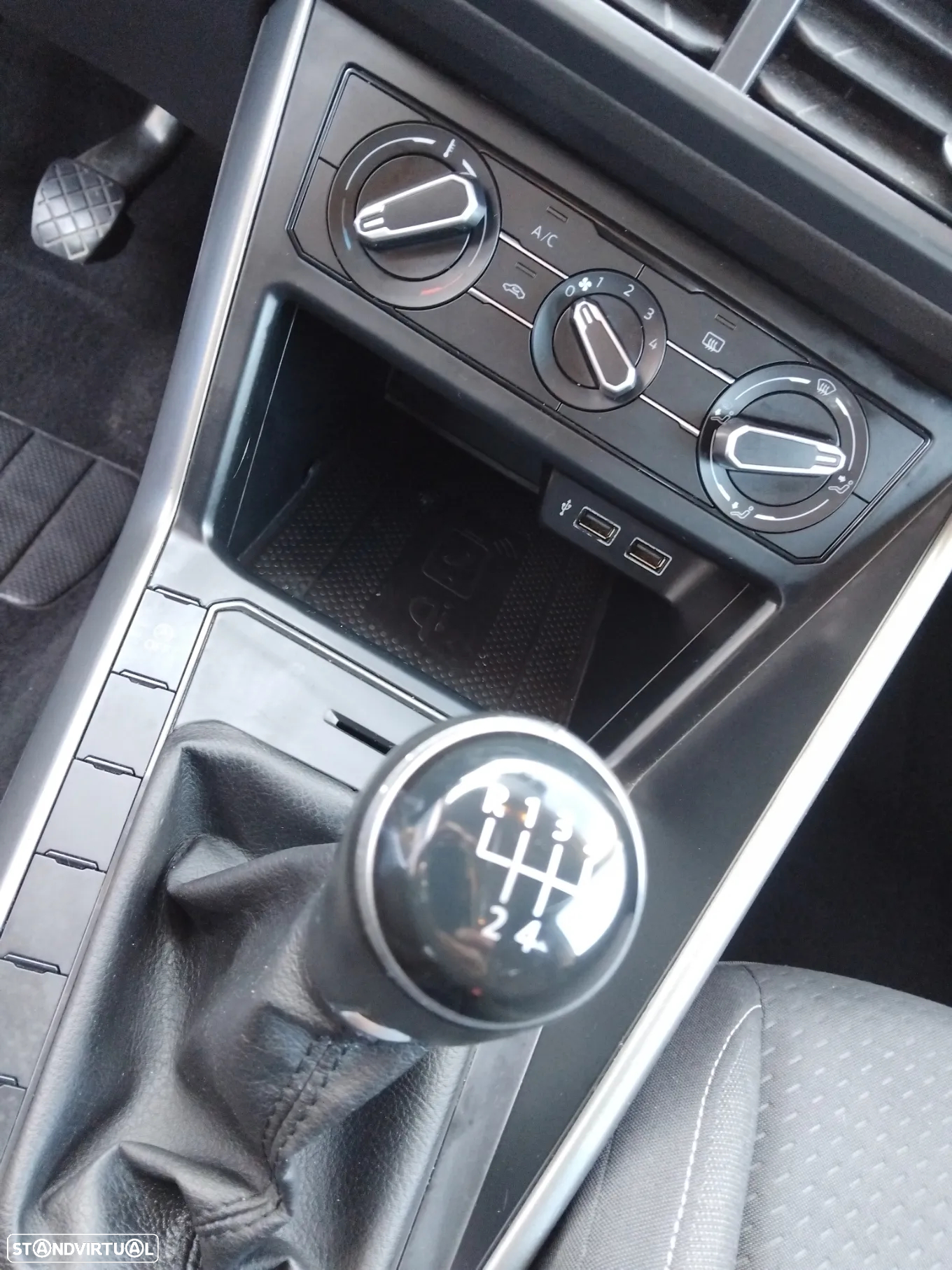 VW Polo 1.0 Confortline - 13