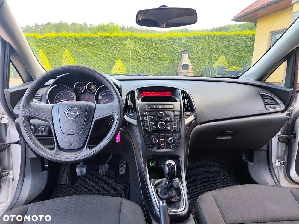 Opel Astra 1.6 Enjoy - 17