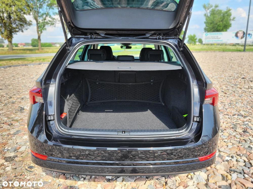 Skoda Octavia 2.0 TDI Ambition DSG - 20