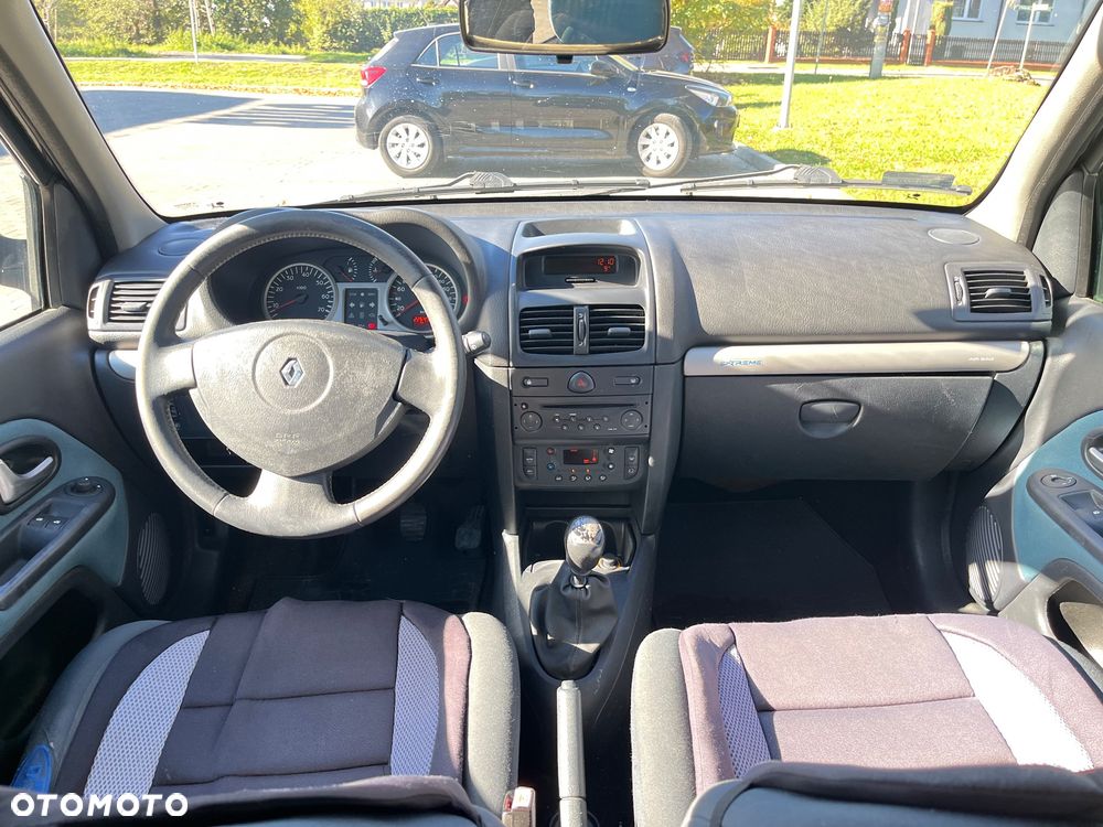 Renault Clio 1.2 - 6