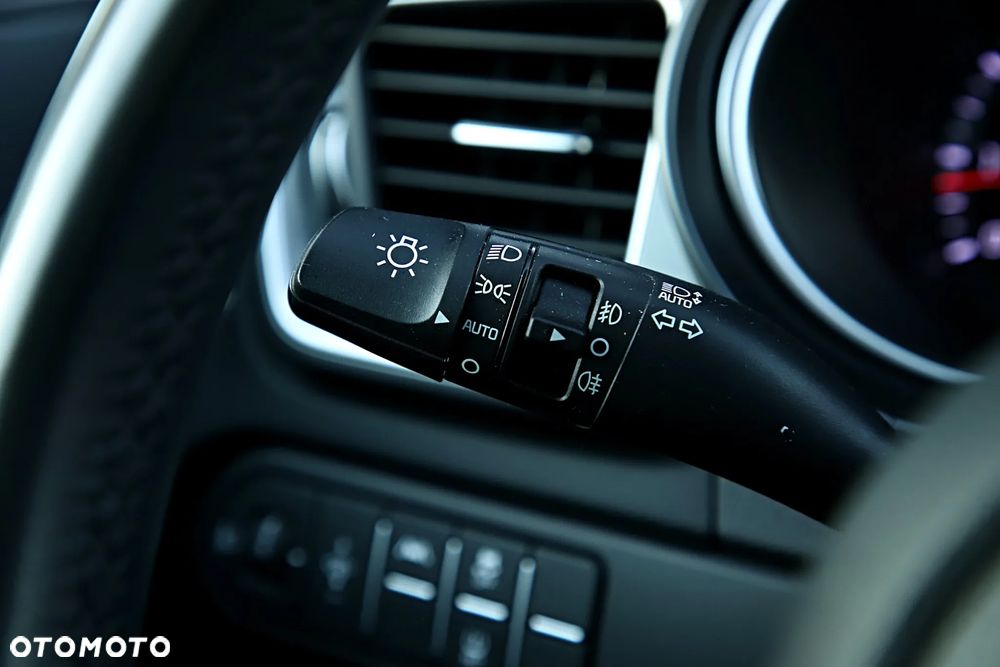 Kia Ceed 1.5 T-GDI M - 32