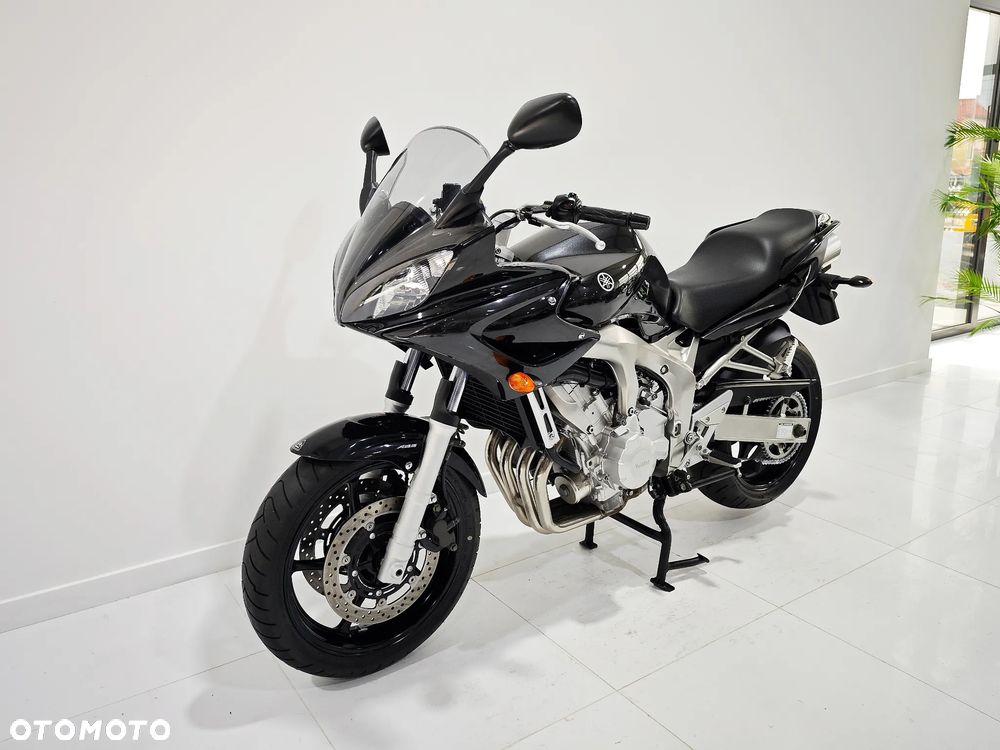 Yamaha FZ - 3