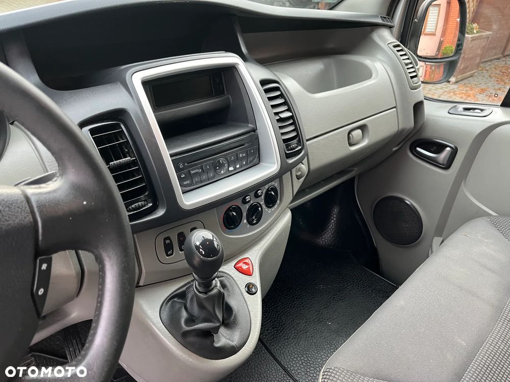 Opel Vivaro Long - 7