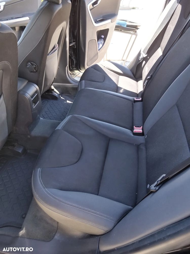 Volvo XC 60 - 16