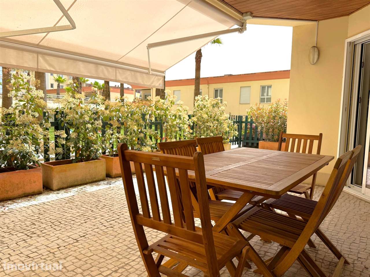 T4+1 com vista mar | Zona Exterior e Varanda | Pinhais da Foz - Grande imagem: 2/23
