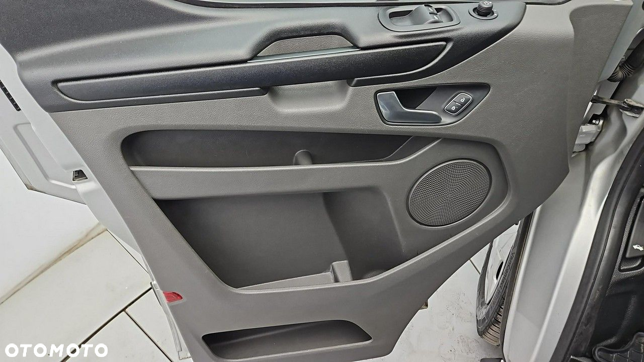 Ford Transit Custom - 10