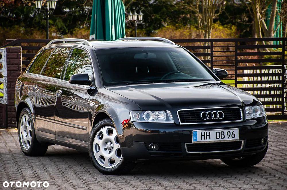 Audi A4 Avant 2.4 - 5
