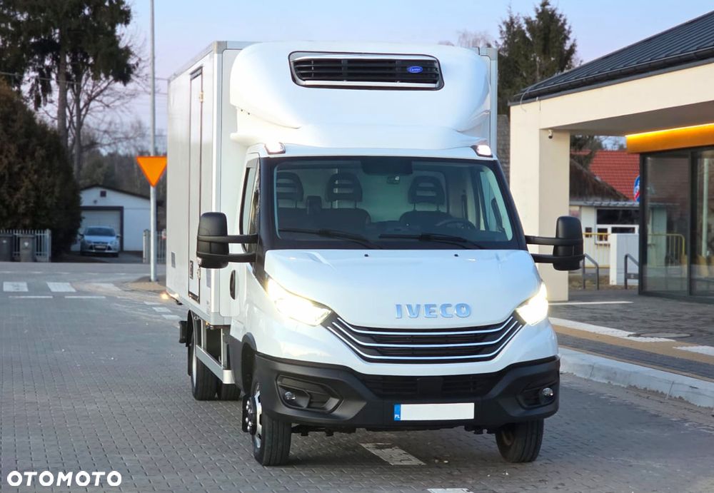 Iveco ❗️❗️DAILY 3.0 180Km 50C18 JAK NOWY ❗️❗️NOWY MODEL / CHŁODNIA MROŹNIA -32 +32 / ZASILANIE 230V / PIERWSZY WŁASCICIEL / NAVI / KAMERA COFANIA / FULL LED / TEMPOMAT AKTYWNY / BLIŹNIAKI / GRUBA SCIANKA / ZABUDOWA IGLOOCAR / AGREGAT CARRIER / WERSJA WZMOCNIONA / FULL OPCJA / SERWIS ASO / SALON POLSKA / 35C15 50C15 35C18❗❗ JAK Z SALONU - NOWY -❗❗ - 27