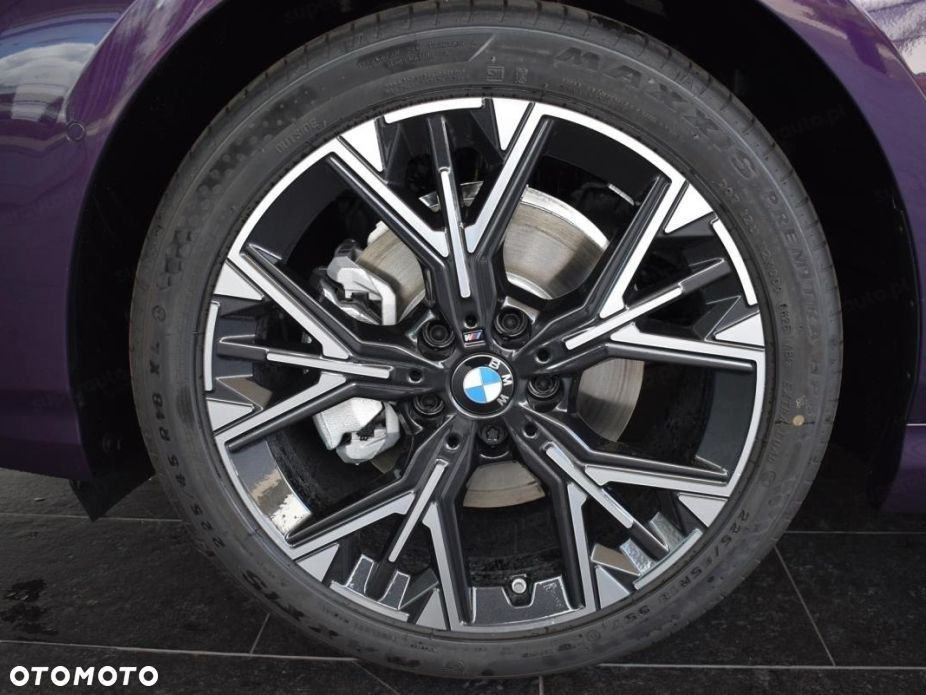 BMW Seria 1 120 mHEV - 14