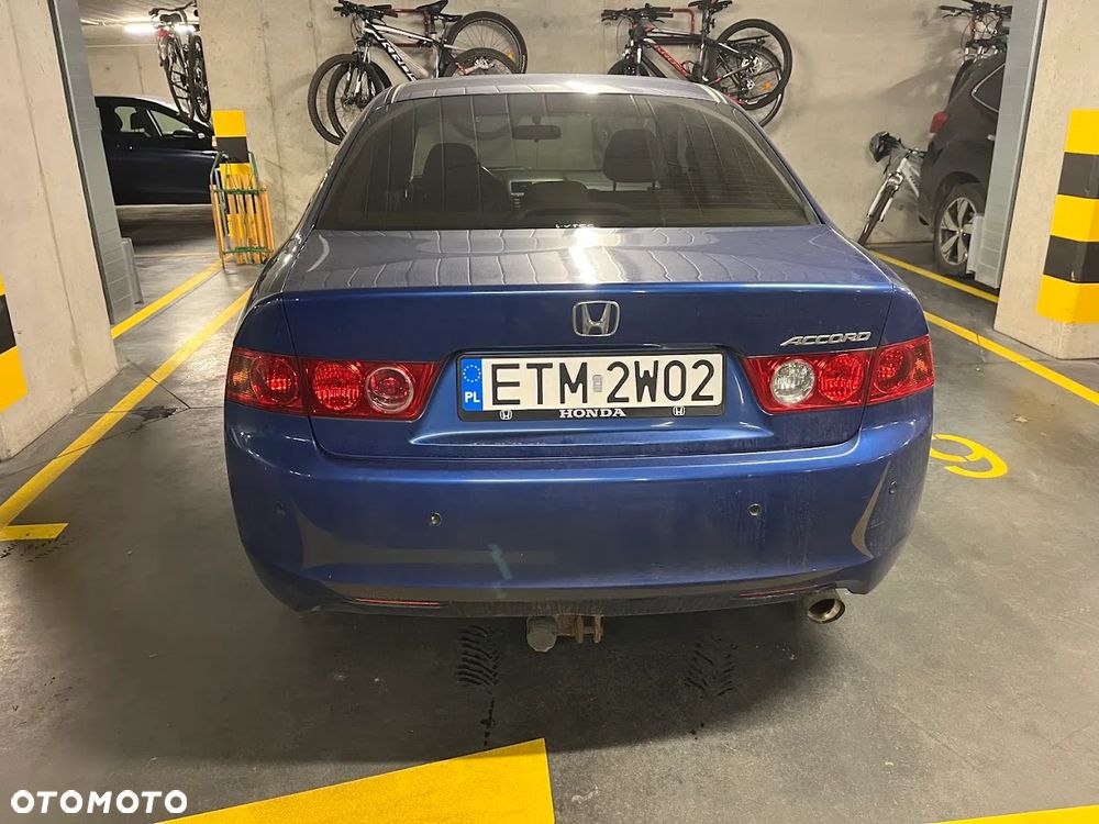 Honda Accord 2.0 Comfort - 6