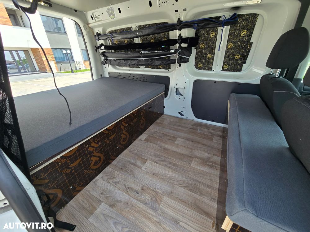 Volkswagen Caddy - 7