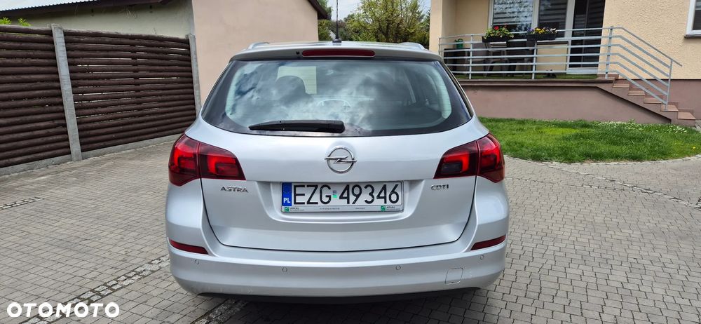 Opel Astra 1.7 CDTI - 10