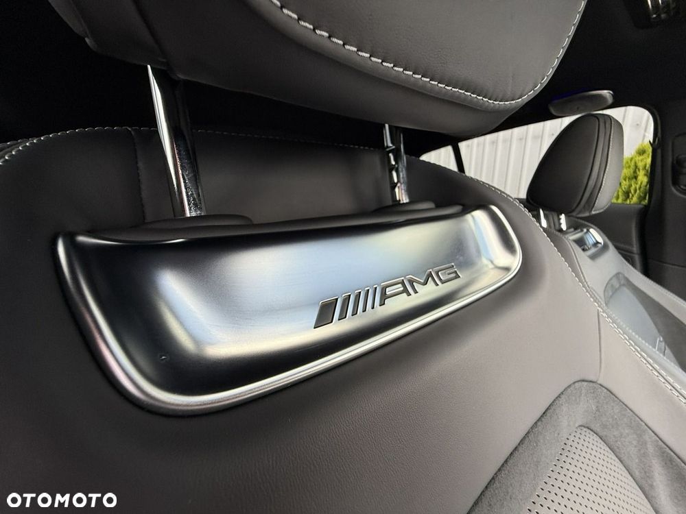 Mercedes-Benz AMG GT - 23