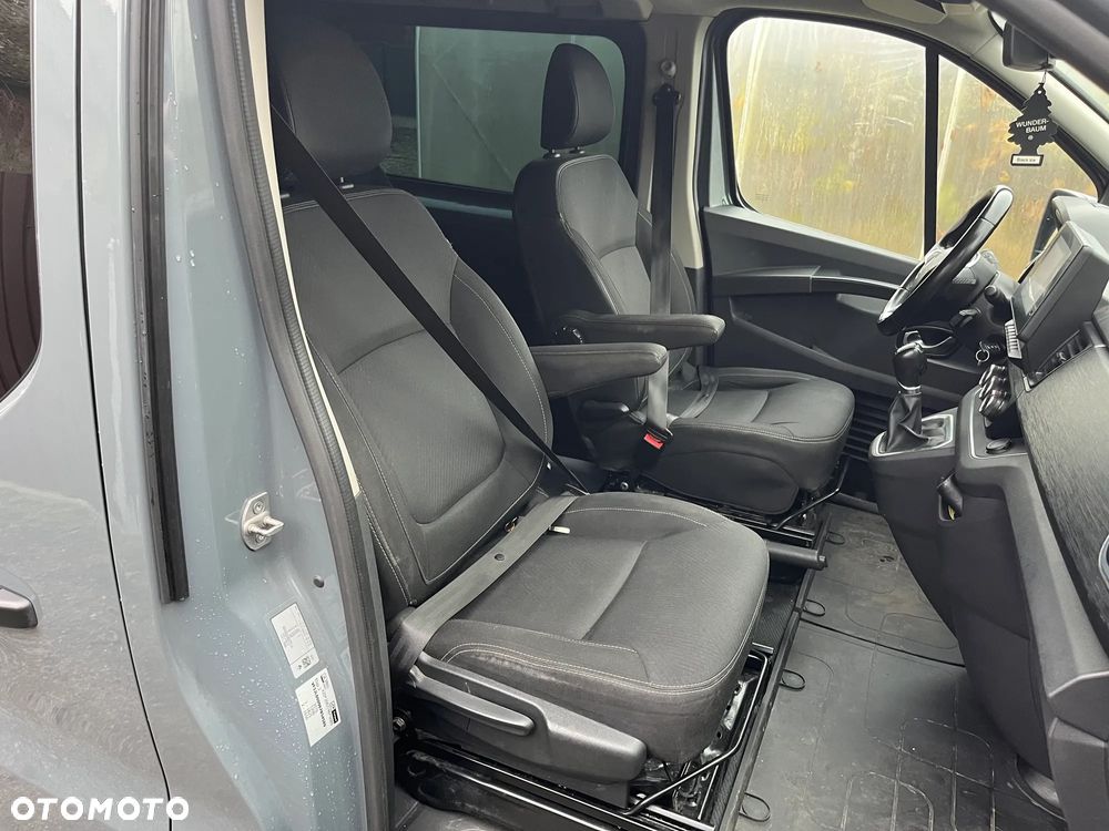 Renault Trafic Grand 2.0 dCi EDC - 13