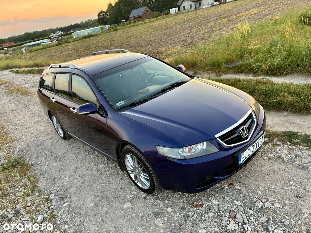 Honda Accord - 16