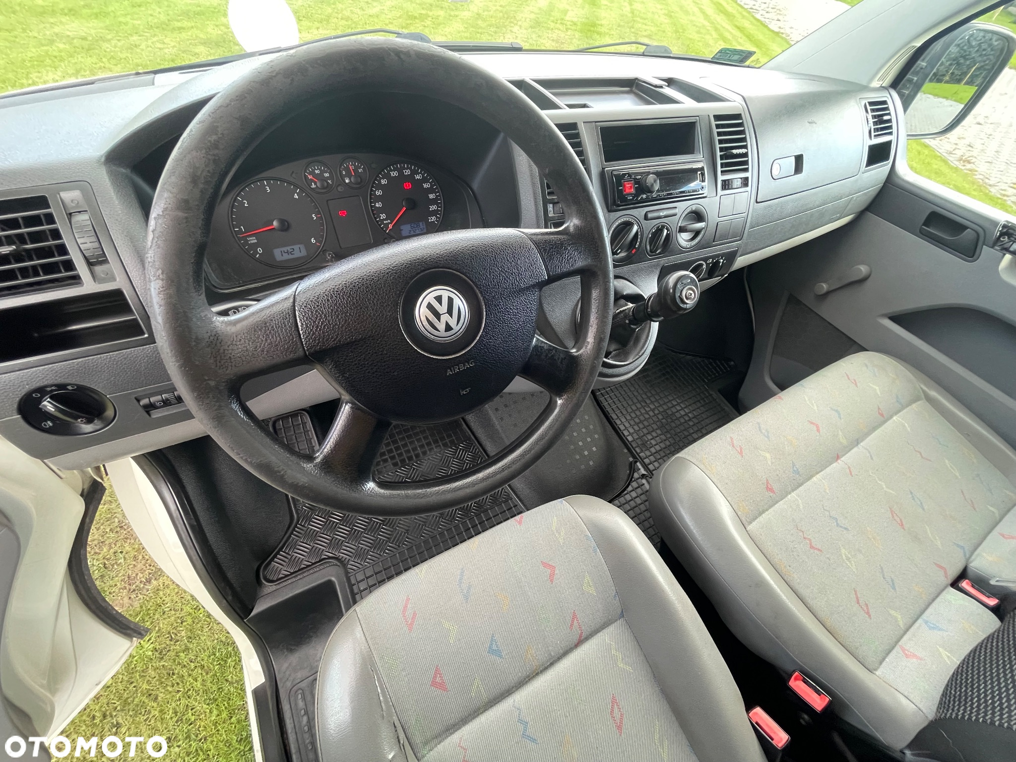 Volkswagen Transporter - 9