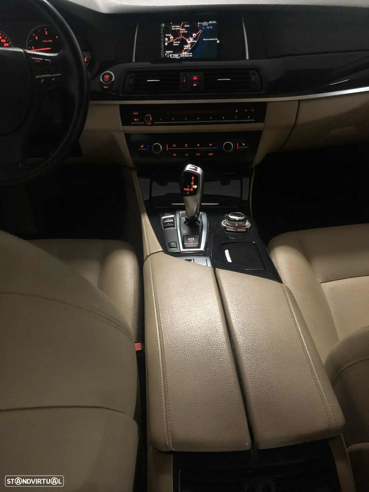 BMW 520 d Line Luxury Auto - 9