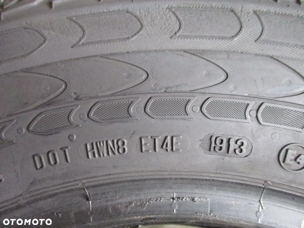 OPONY 215 75 16C 113/111R CONTINENTAL - LATO - 8